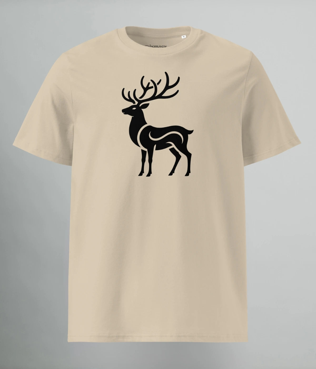 Beige Norrländsk streetwear t-shirt Arctic Blaze i ekologisk bomull med svart hjortmotiv från Heart of North